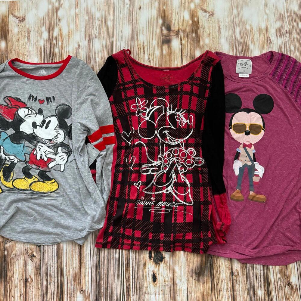 Disney Parks Boutique Lot Size Women Large Long Sleeve Tops Mickey Minnie Mouse